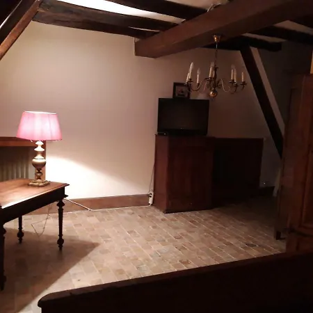 Apartment Manoir De Chauvigne Saint-Remy-la-Varenne